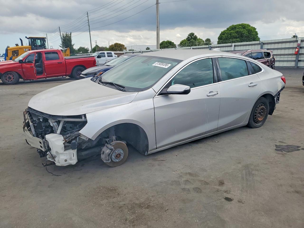 Salvage Chevrolet Malibu Image
