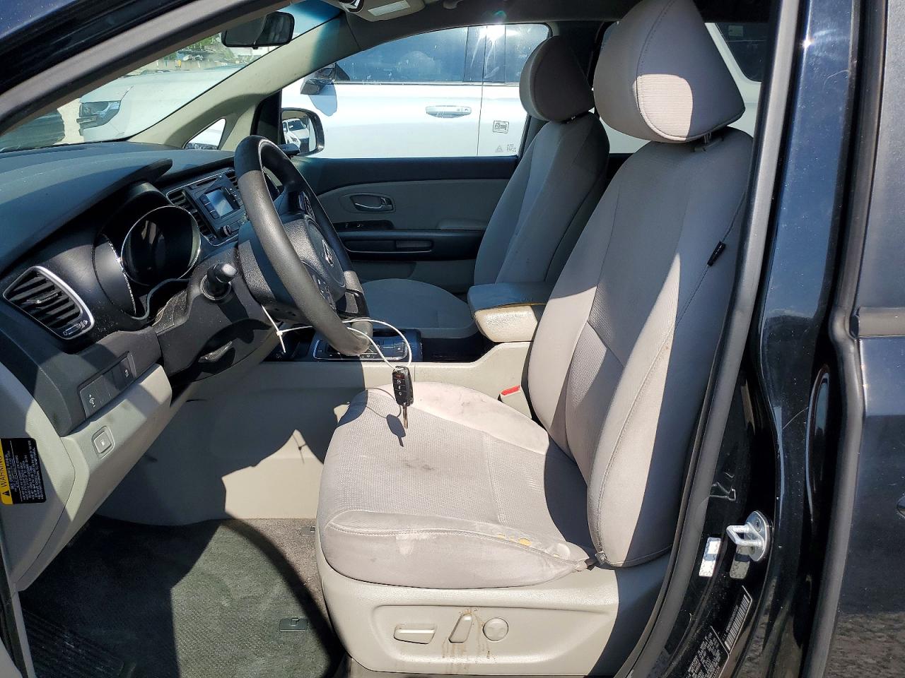 Kia Sedona Lx