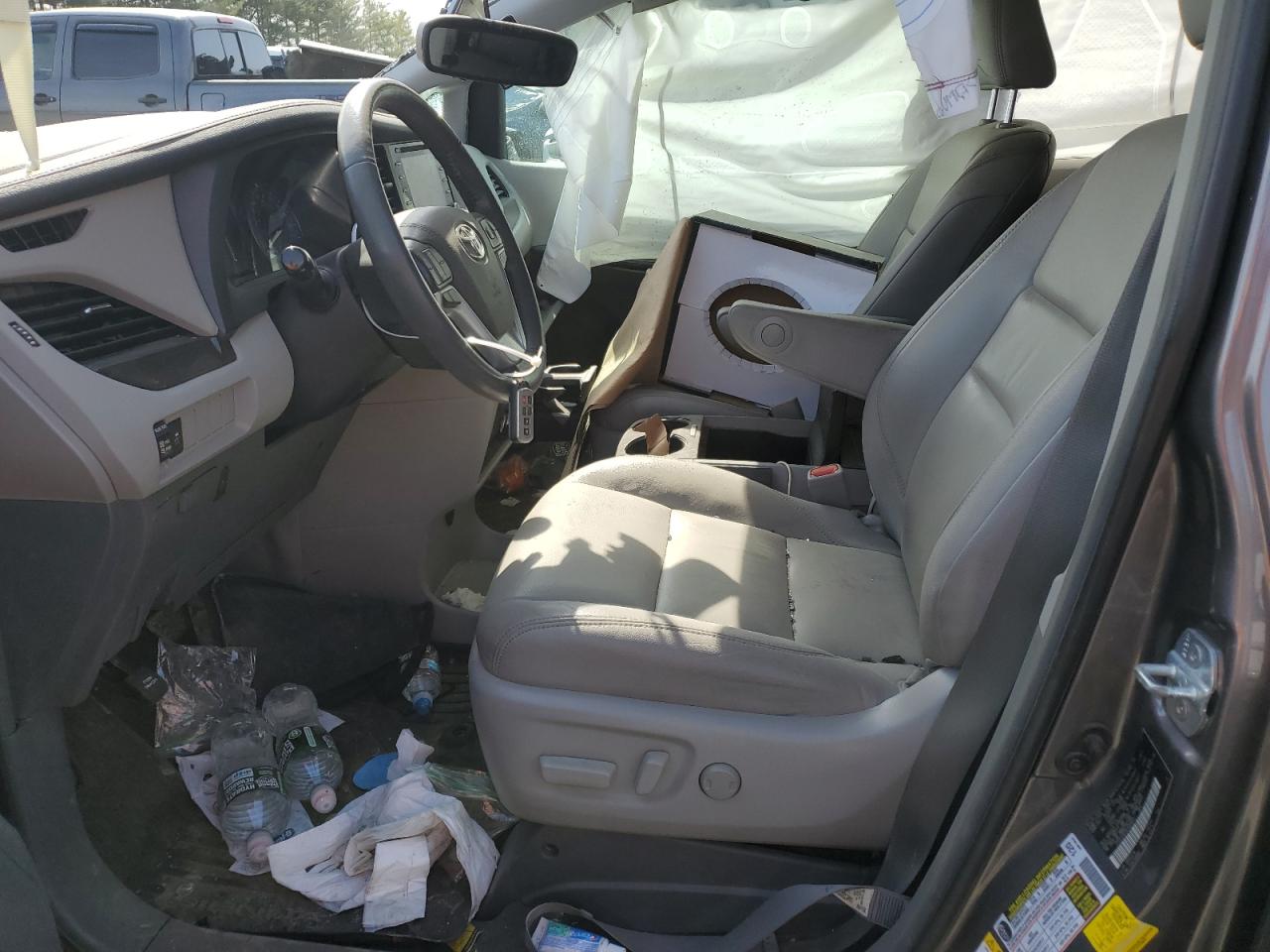Toyota Sienna Xle