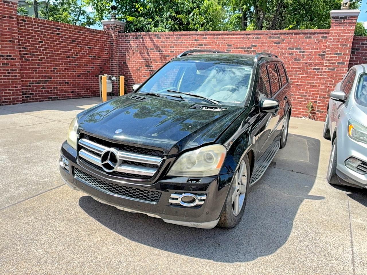 Mercedes-Benz G-Class 450 4matic