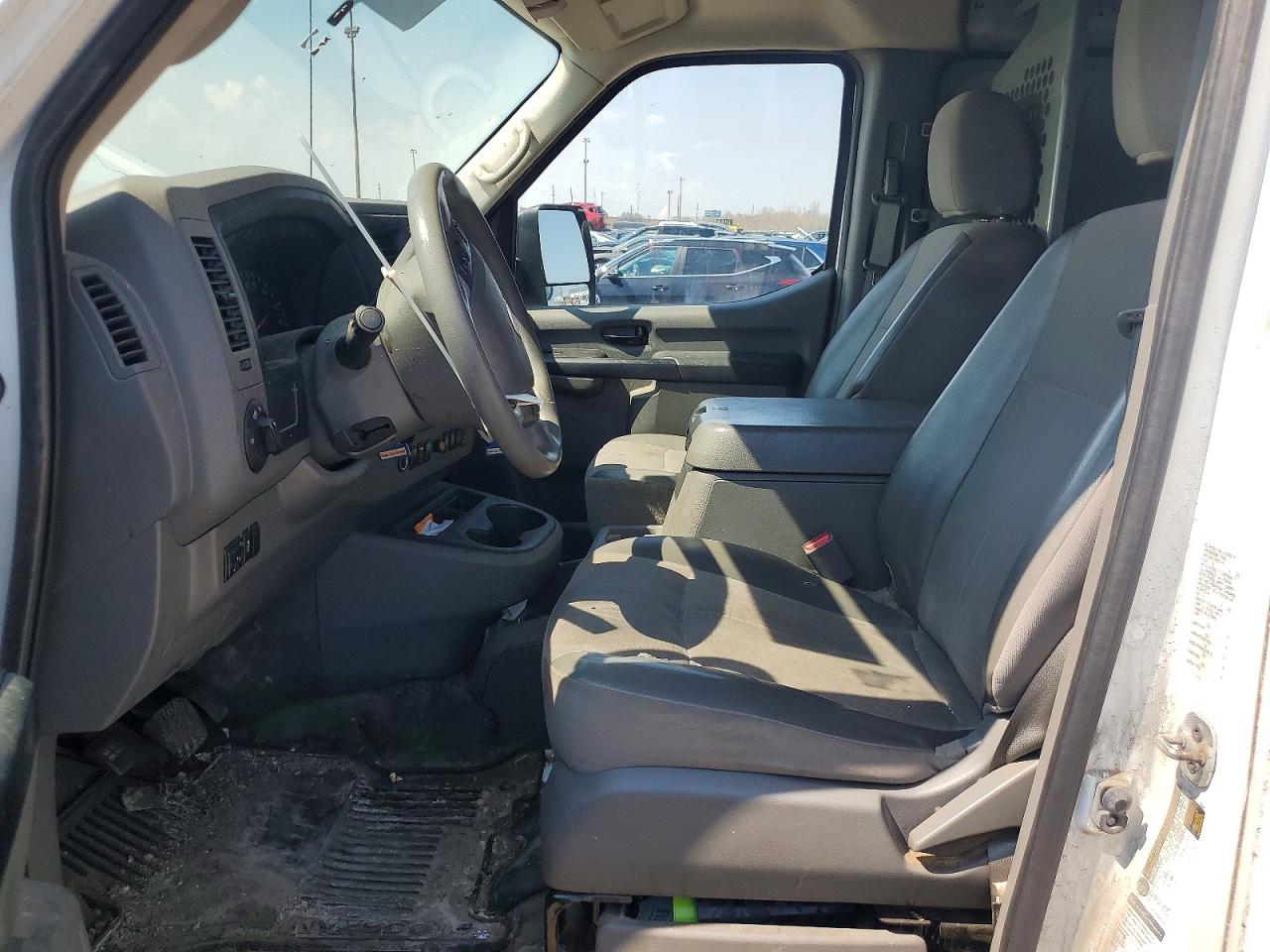 Nissan Nv 2500 Hd Sv