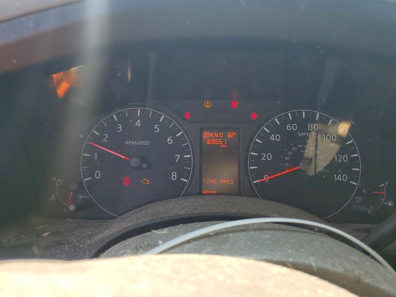 Nissan Nv 2500 Hd Sv