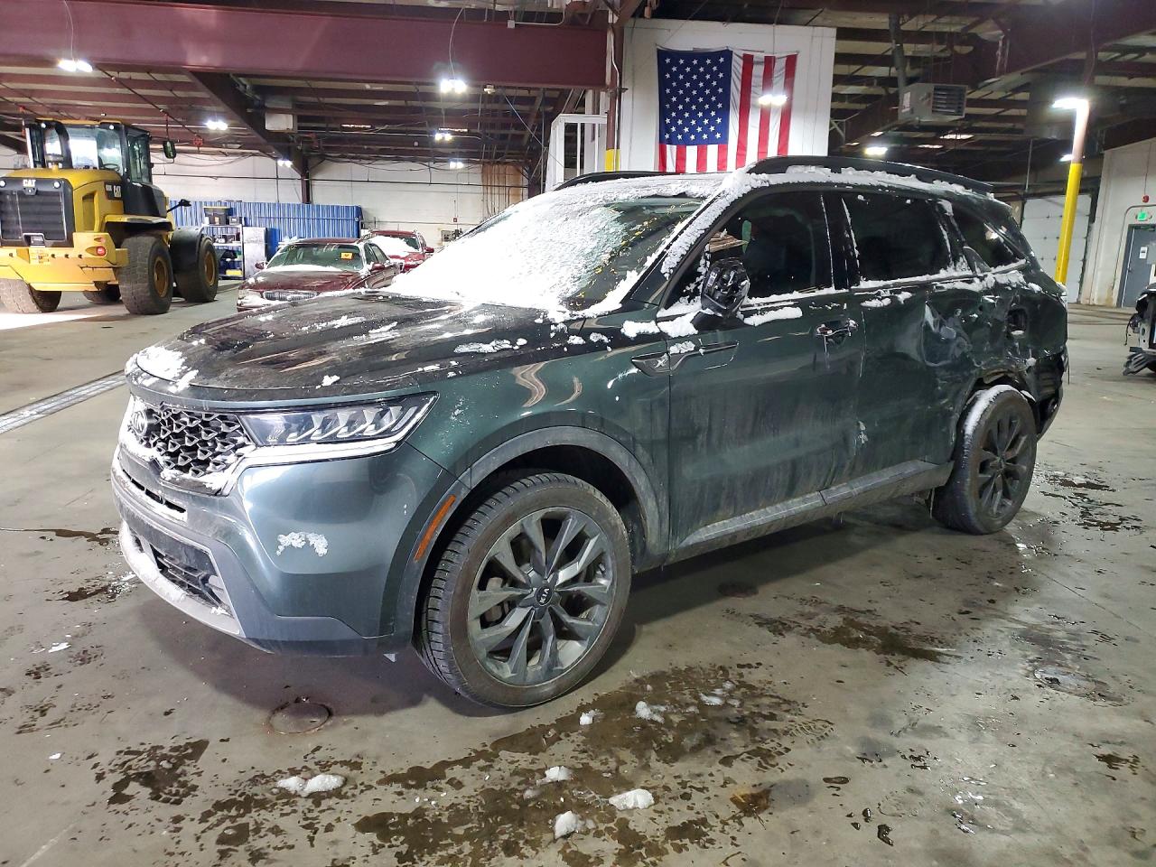 Salvage Kia Sorento Image