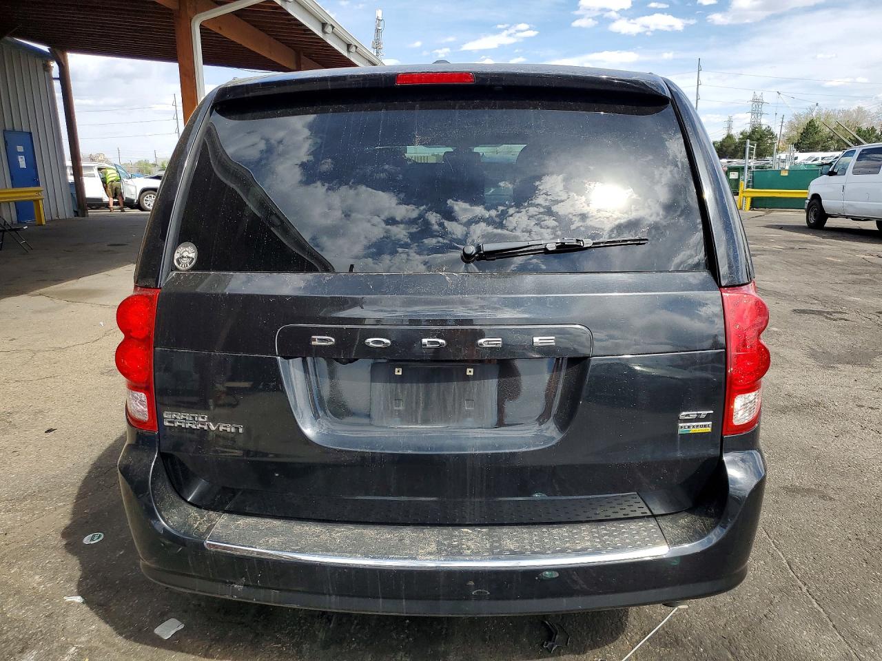 Dodge Caravan Gt