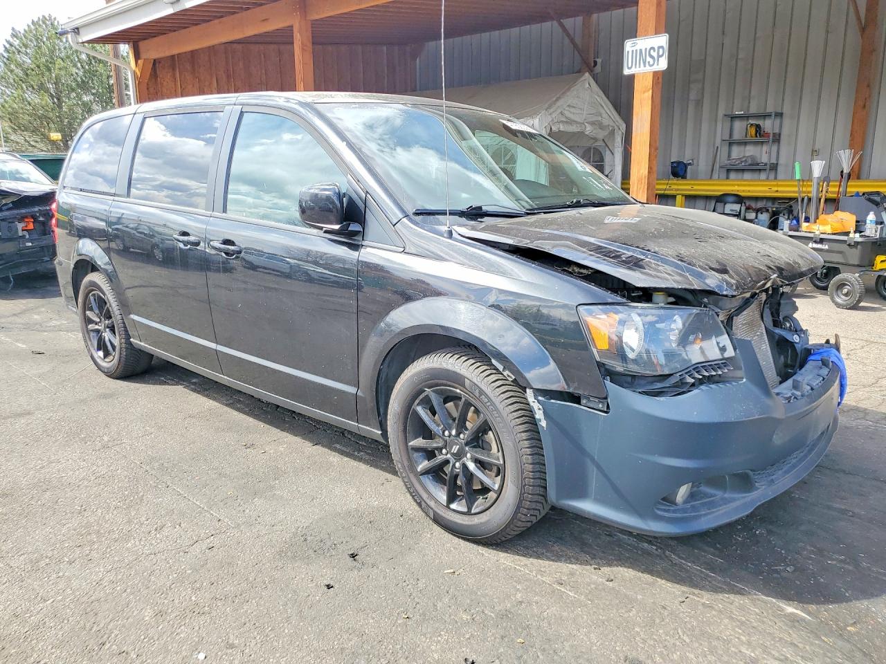 Dodge Caravan Gt