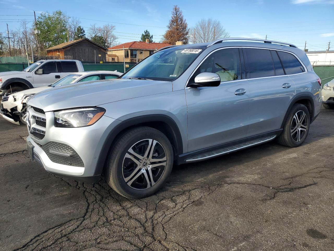 Salvage Mercedes-Benz Gls-class Image