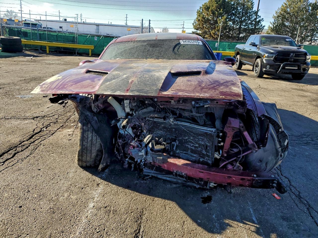 Dodge Challenger Sxt