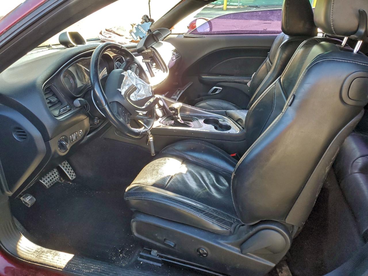 Dodge Challenger Sxt