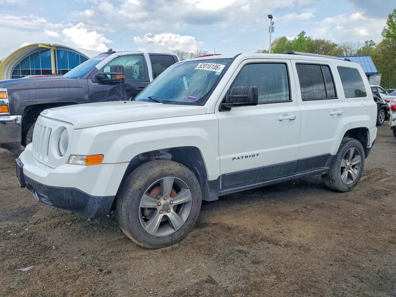 Salvage Jeep Patriot Image