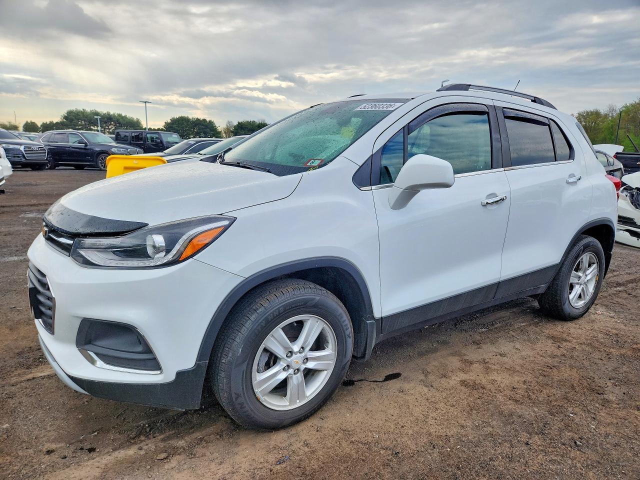 Salvage Chevrolet Trax Image