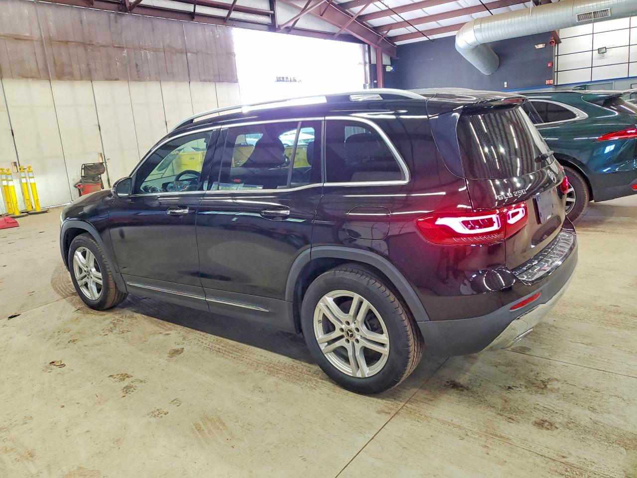 Mercedes-Benz GLB 250 4matic