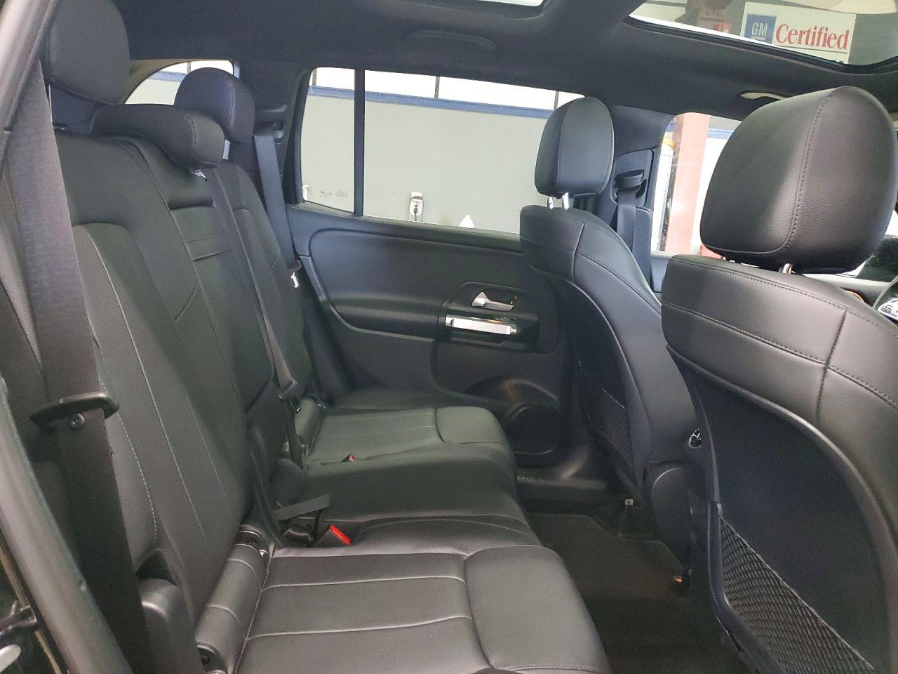 Mercedes-Benz GLB 250 4matic