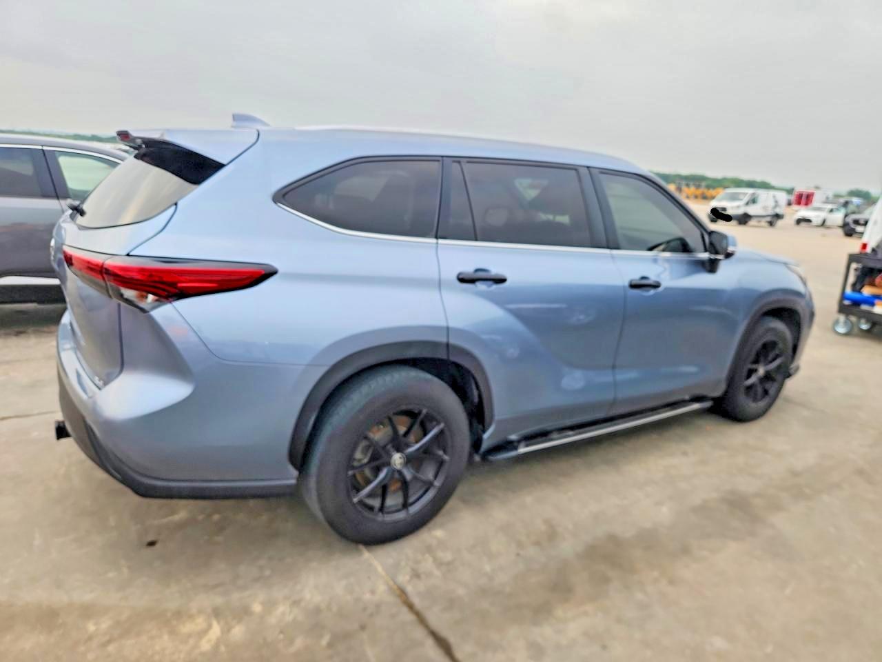 Toyota Highlander Xle