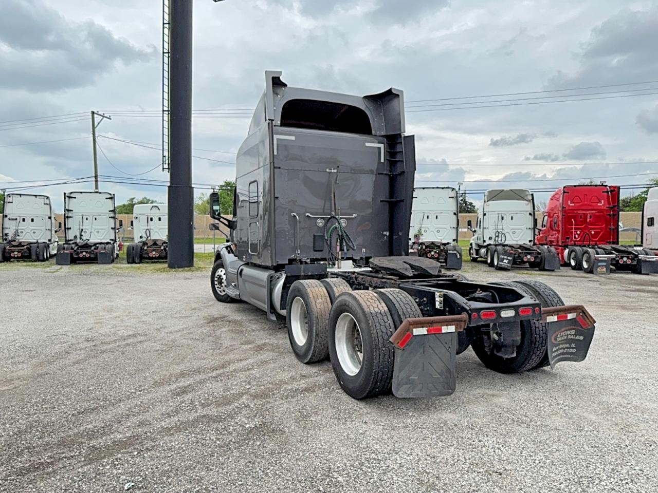 Peterbilt 579