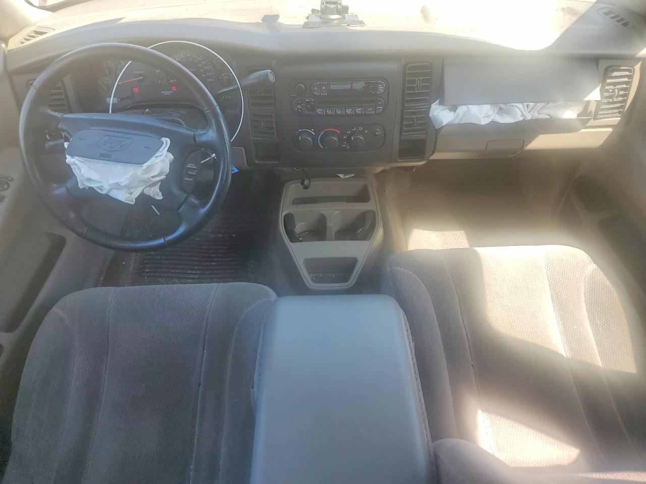 Dodge Dakota Quad Slt