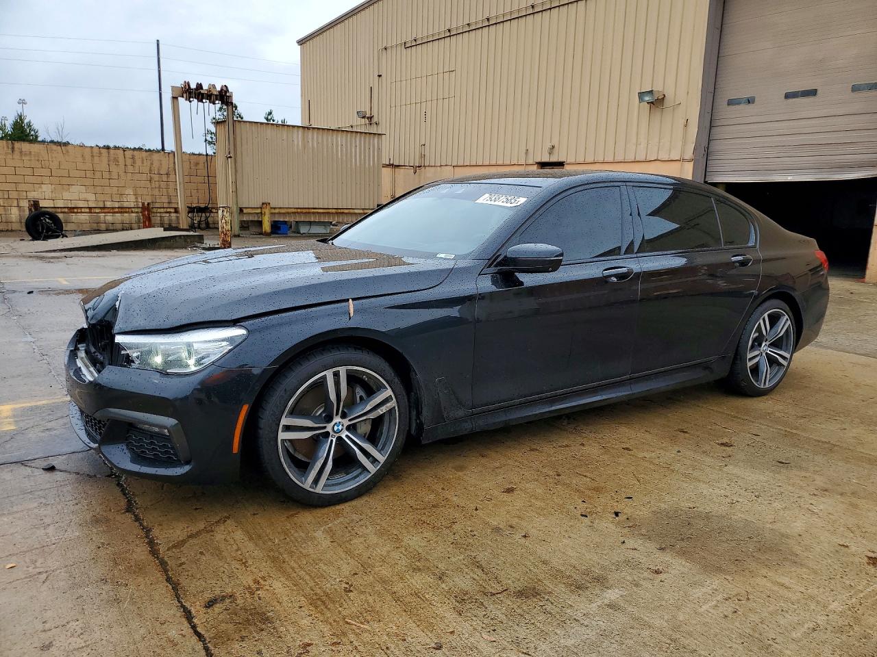 Salvage BMW 7 Series Image