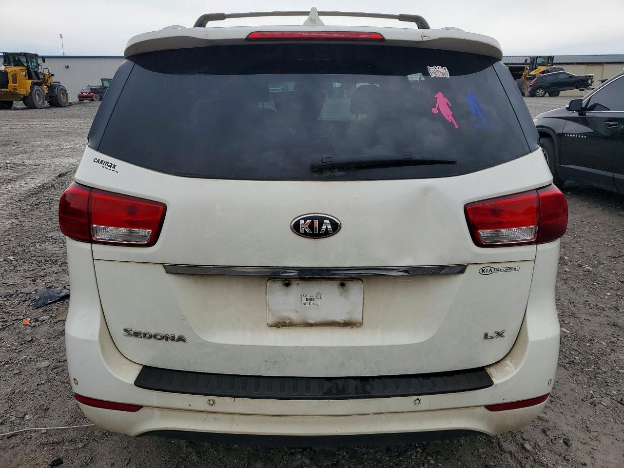 Kia Sedona Lx