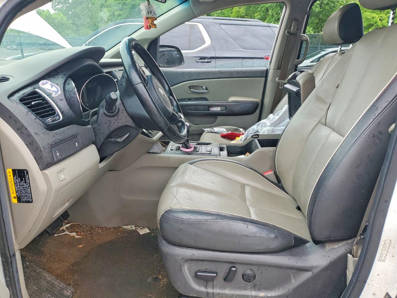 Kia Sedona Lx