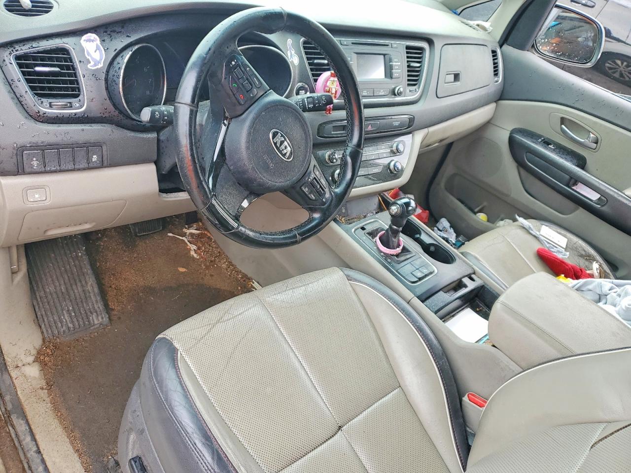 Kia Sedona Lx