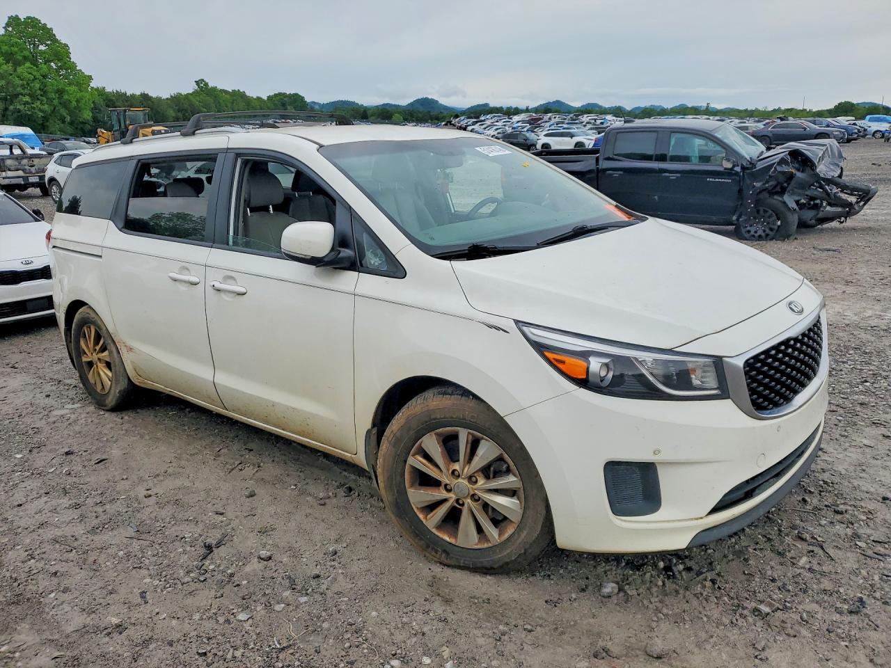 Kia Sedona Lx