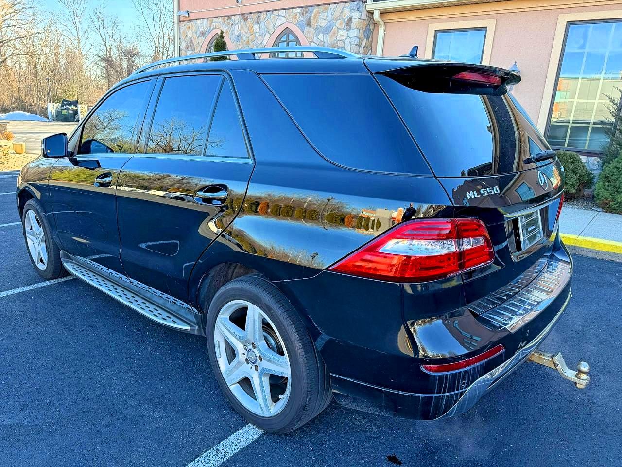Mercedes-Benz M-Class 550 4matic