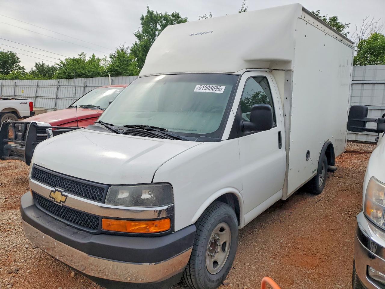 Salvage Chevrolet Express Image