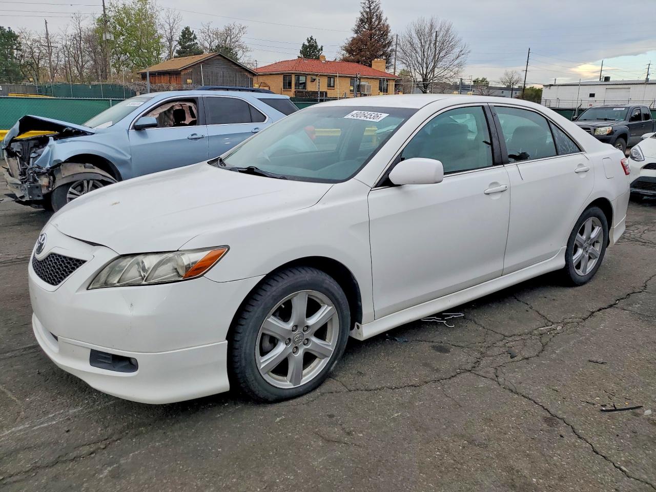 Salvage Toyota Camry Image