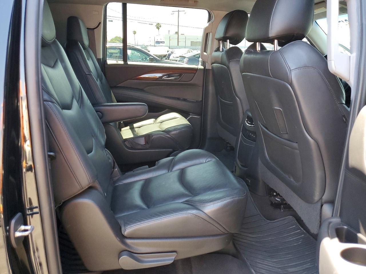 Cadillac Escalade Esv Premium Luxury