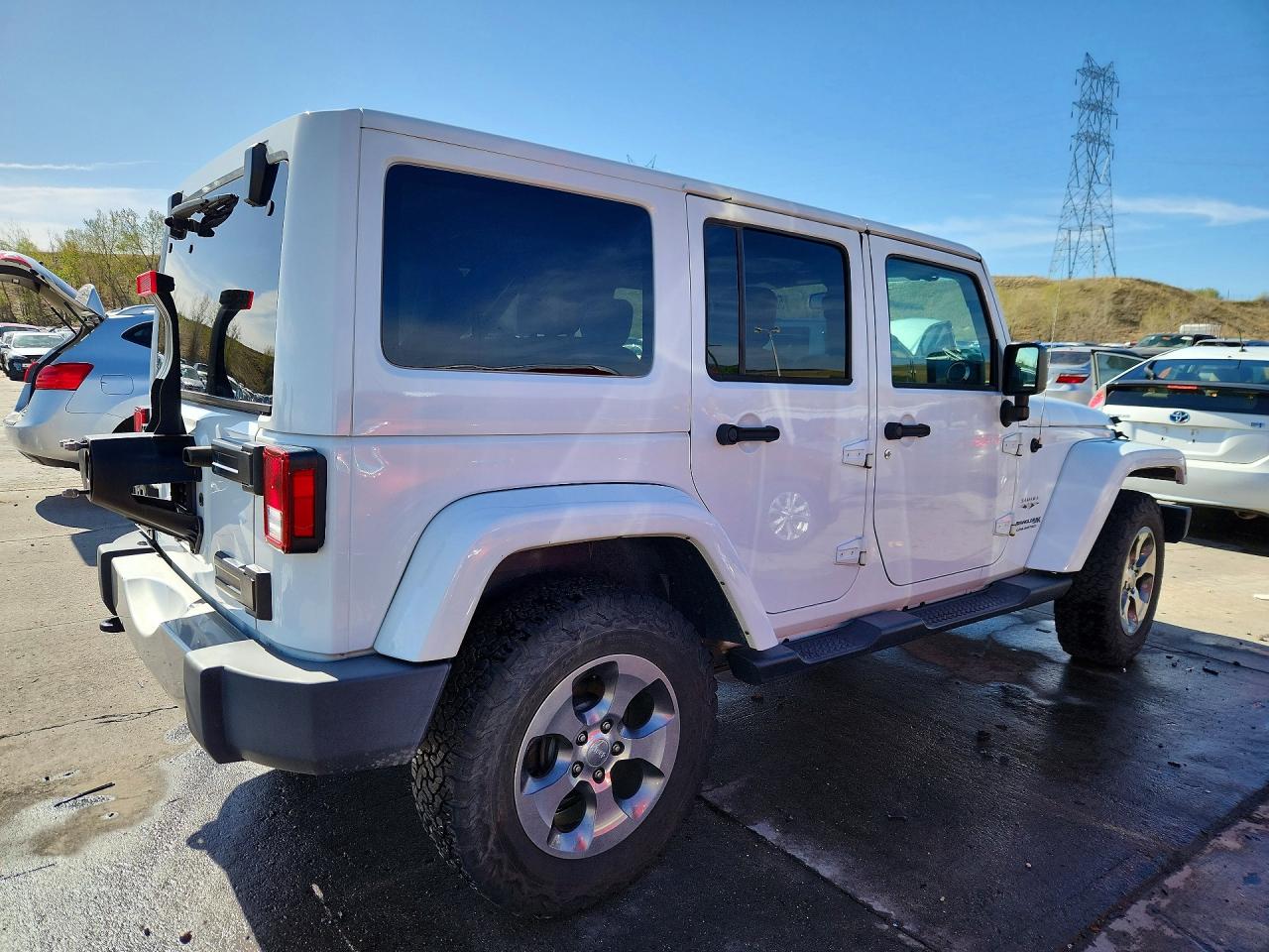 Jeep Wrangler Sahara