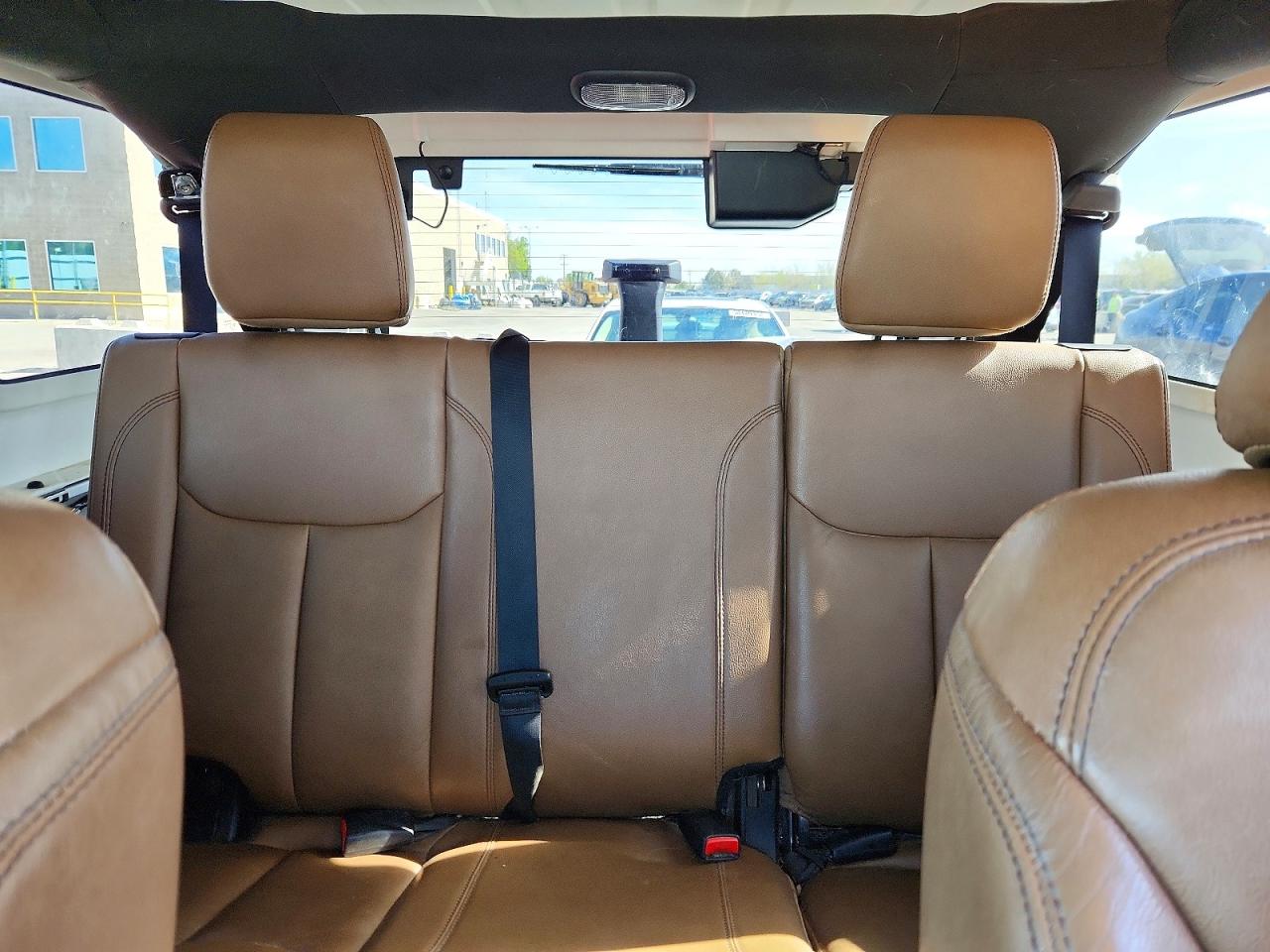 Jeep Wrangler Sahara