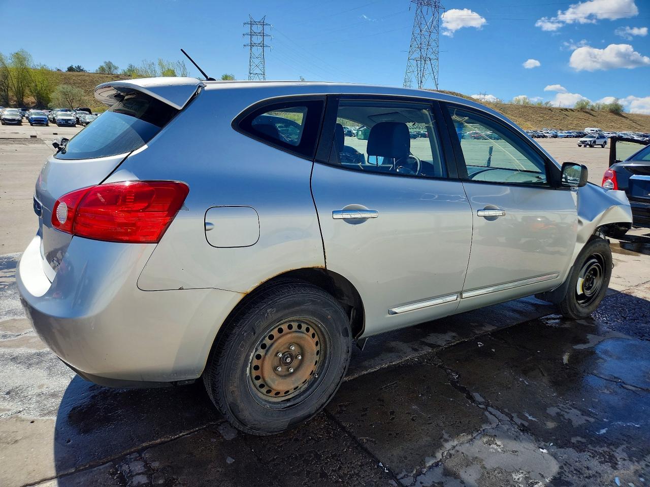 Nissan Rogue S