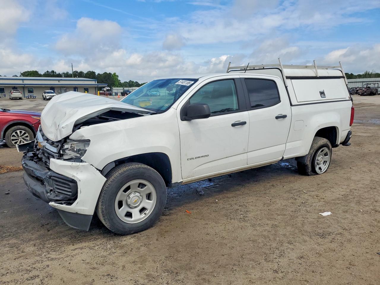 Salvage Chevrolet Colorado Image