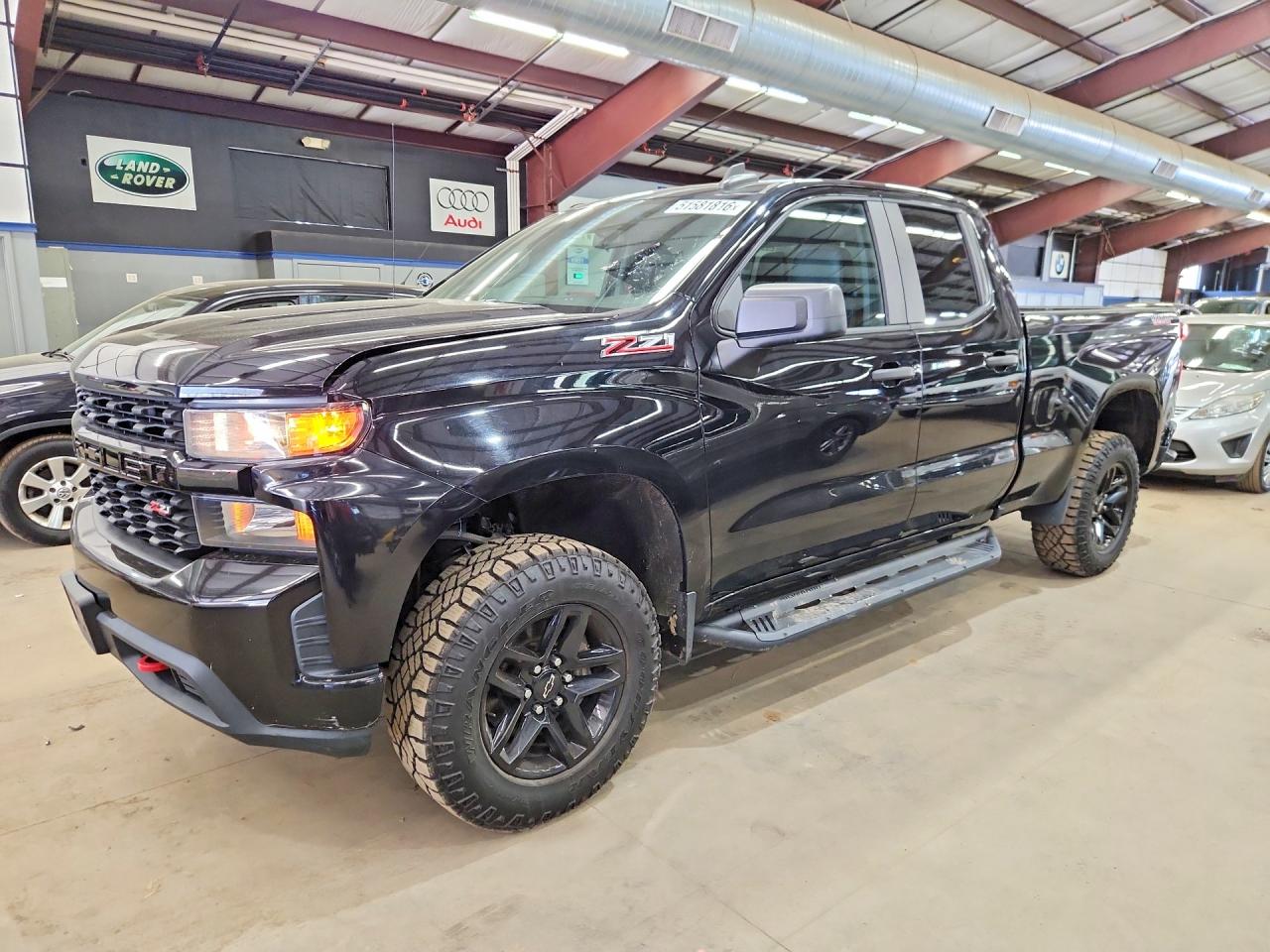 Salvage Chevrolet Silverado Image