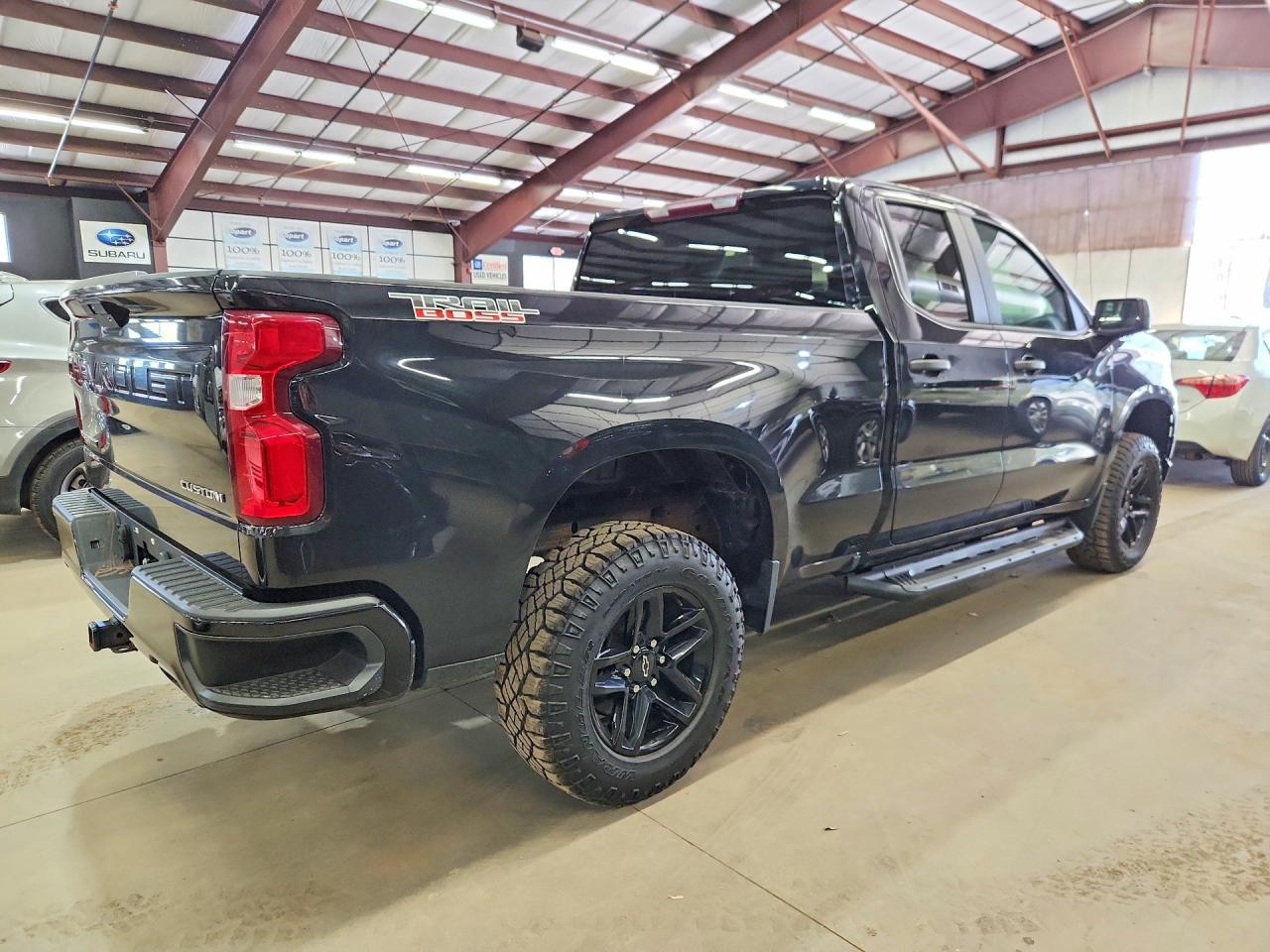 Chevrolet Silverado K1500 Trail Boss Custom