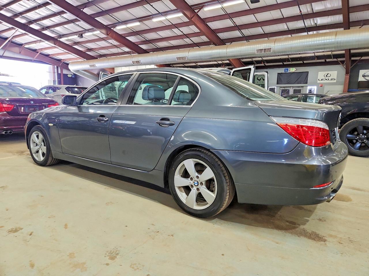 BMW 5 Series Xi