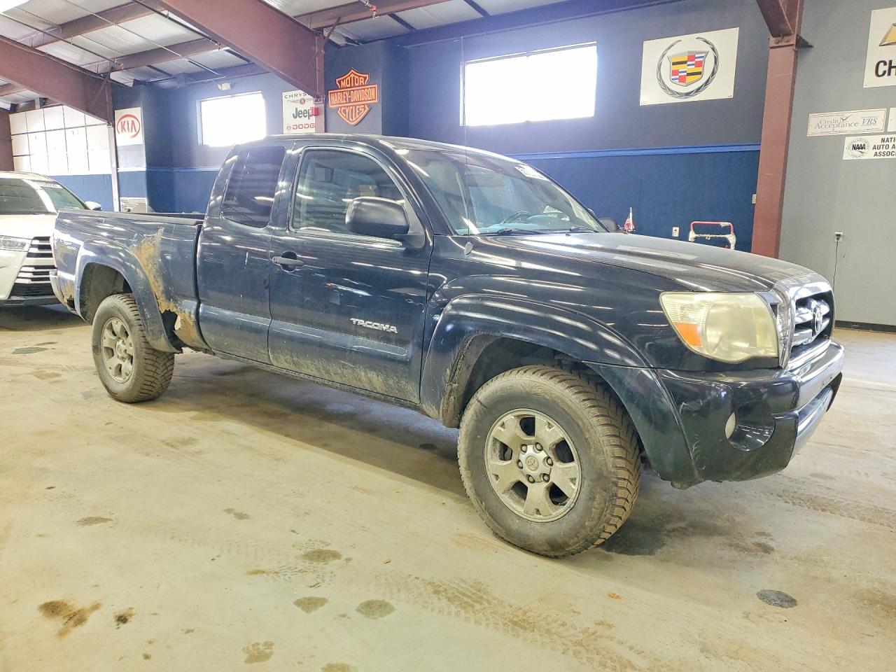 Toyota Tacoma Access Cab
