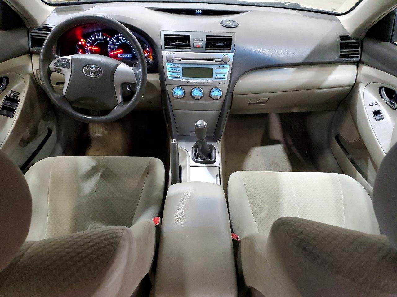 Toyota Camry Ce