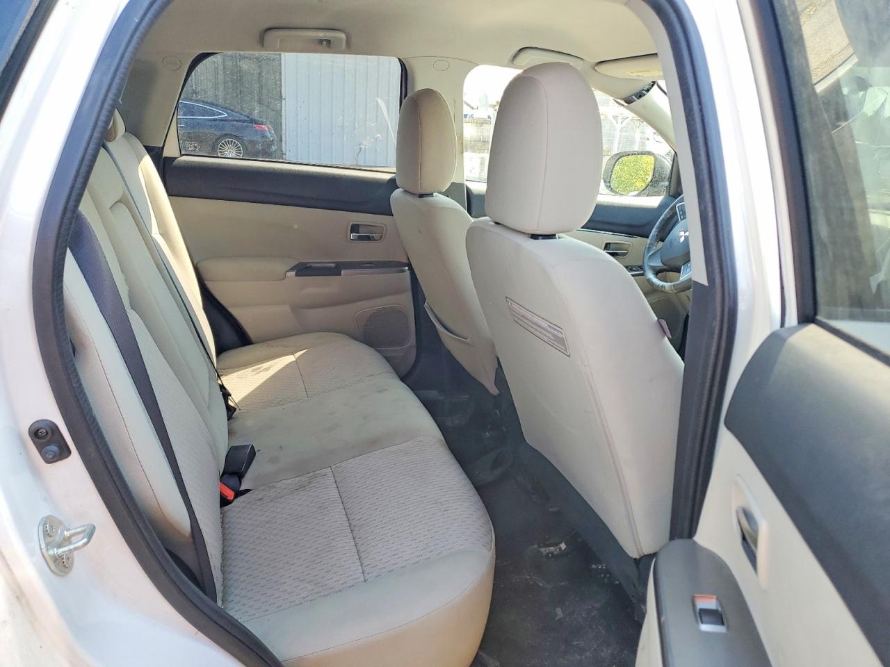 Mitsubishi Outlander Es