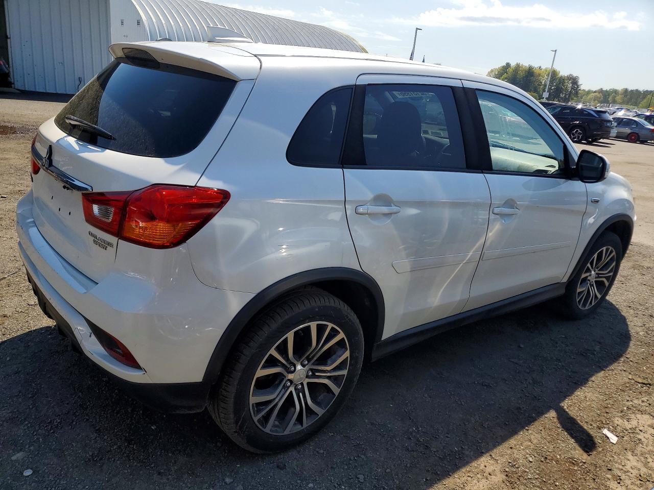 Mitsubishi Outlander Es