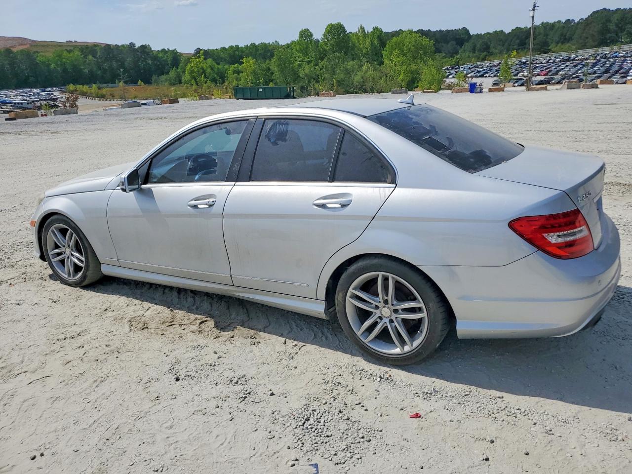 Mercedes-Benz C-Class 250
