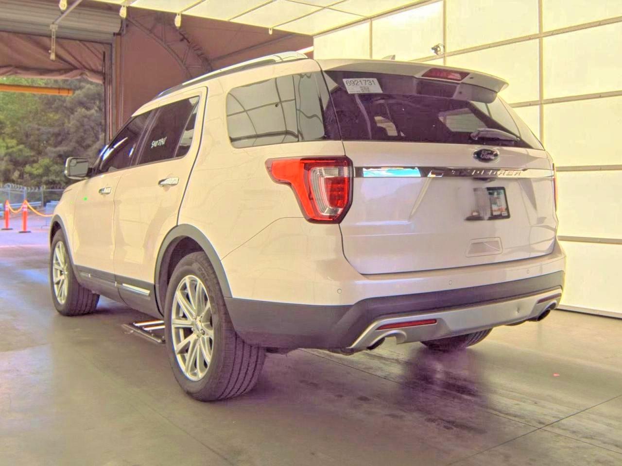 Ford Explorer Limited