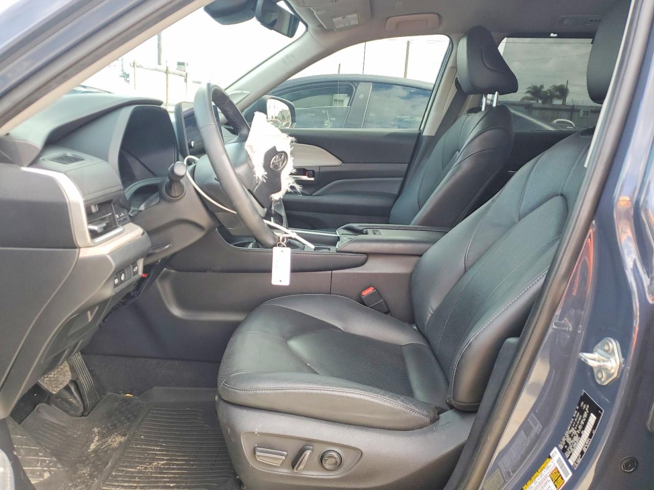 Toyota Grand Highlander Limited