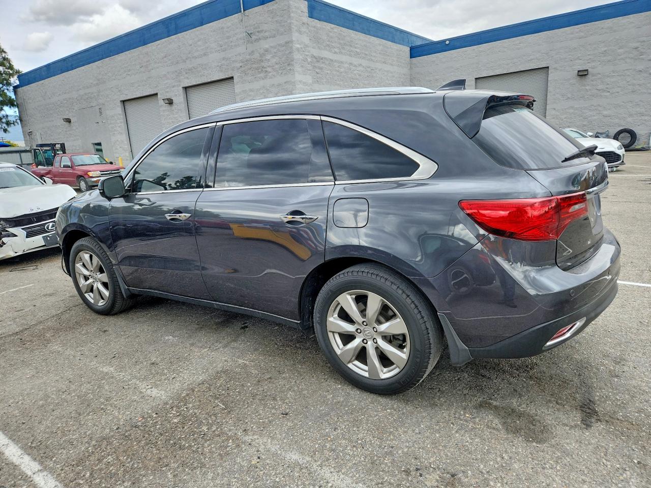 Acura MDX Advance