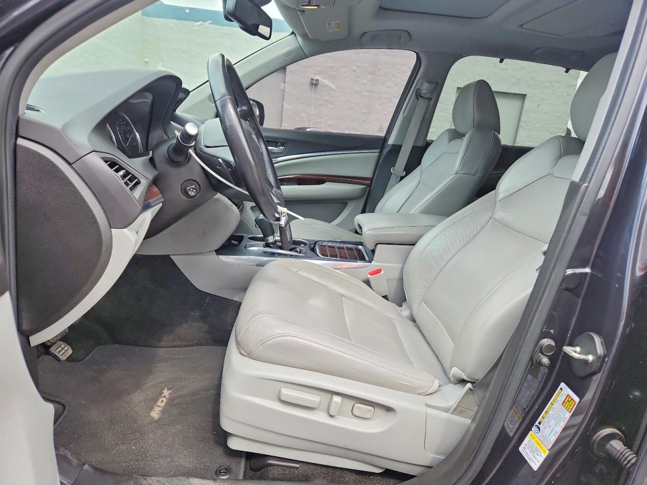 Acura MDX Advance