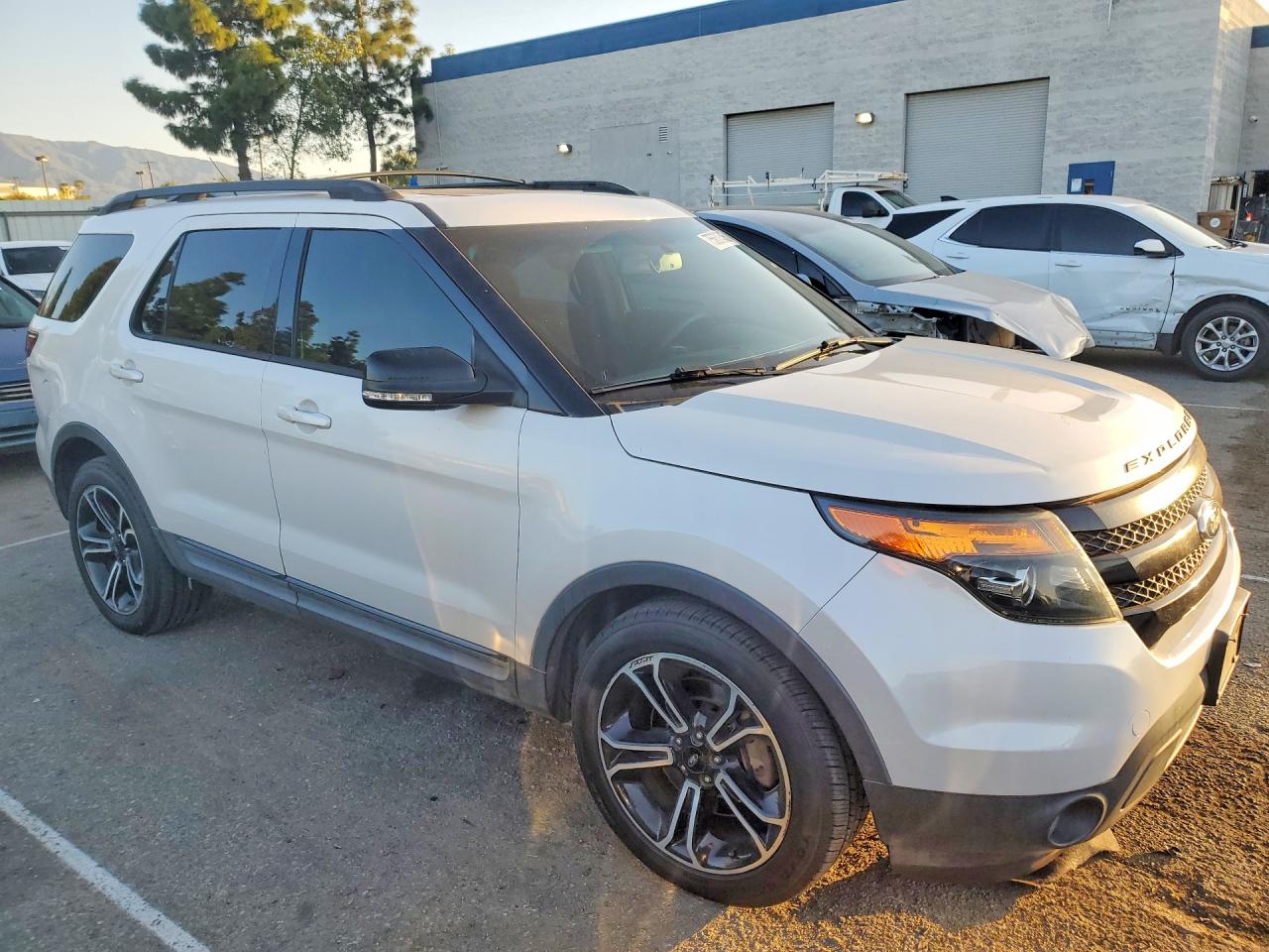 Ford Explorer Sport