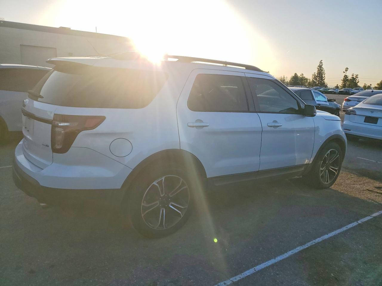 Ford Explorer Sport