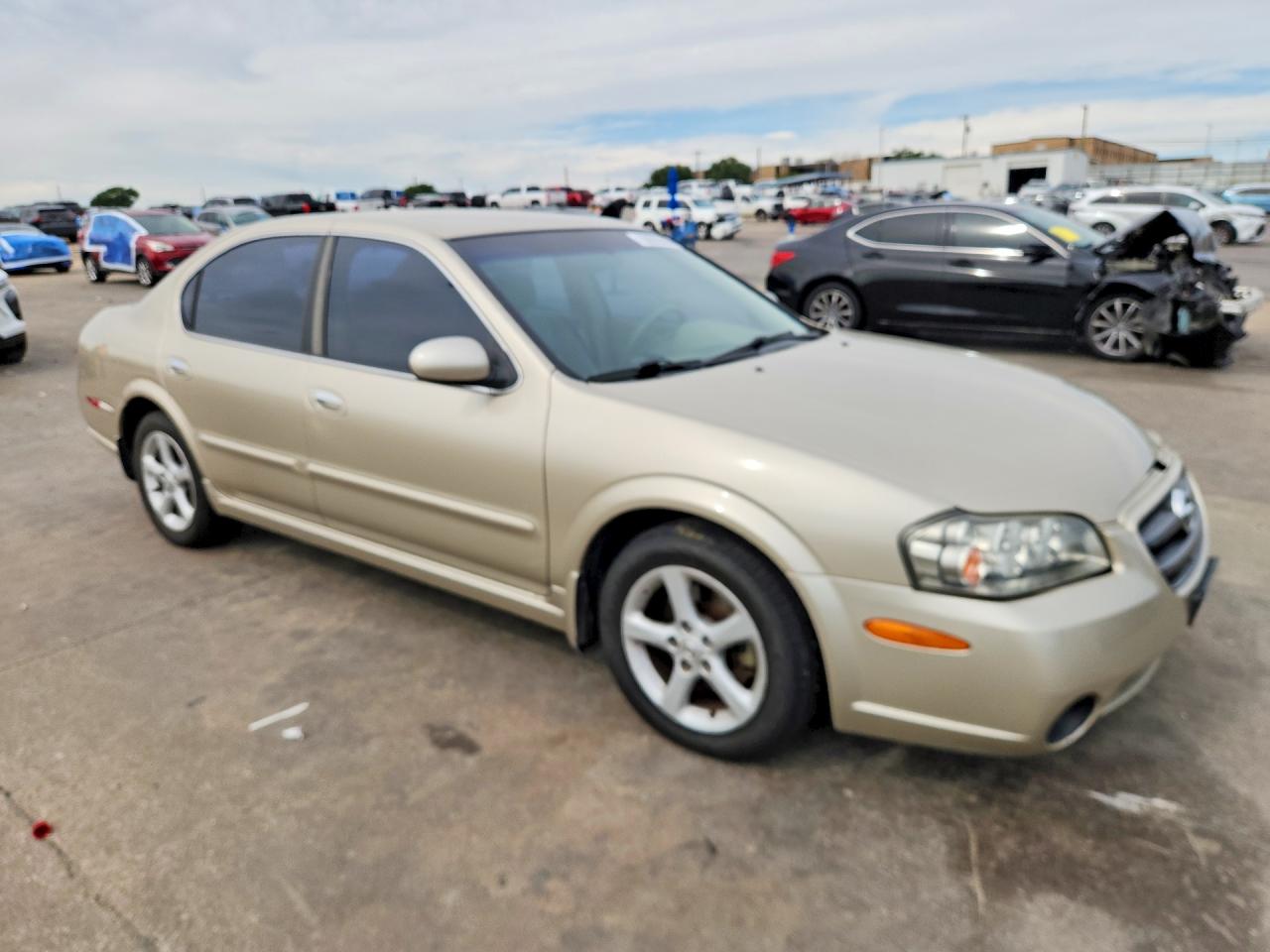 Nissan Maxima Gxe