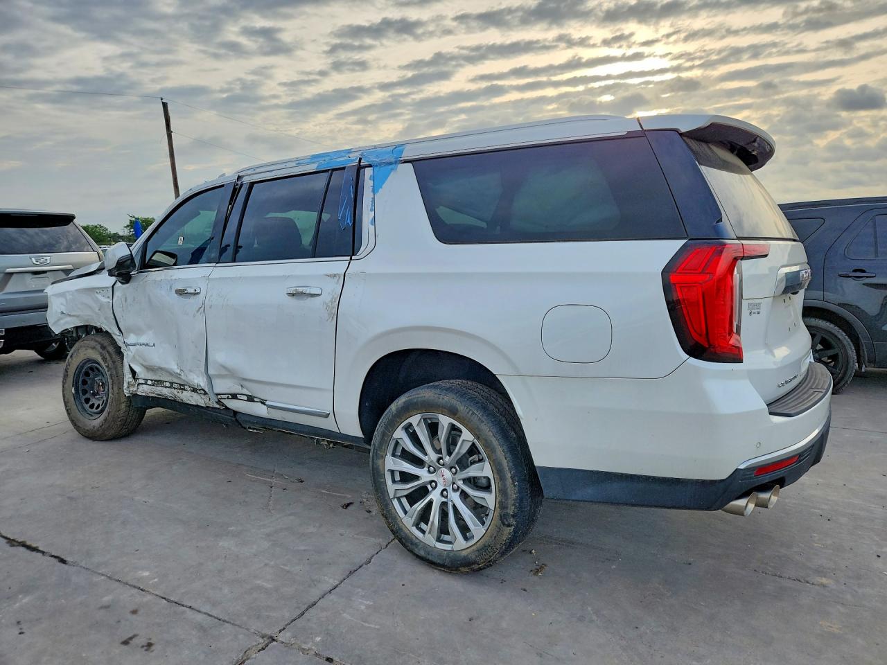 GMC Yukon Denali