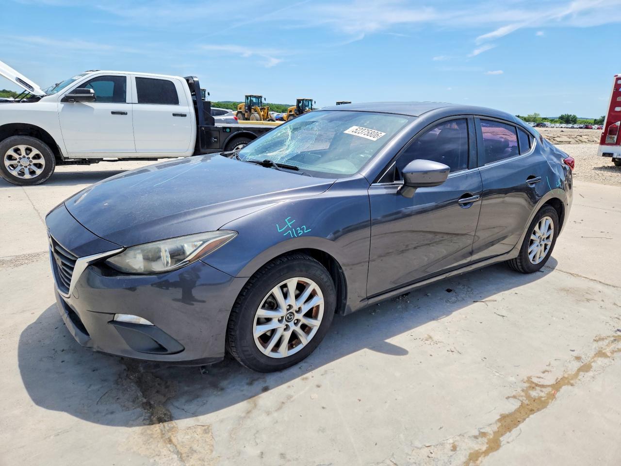 Salvage Mazda 3 Image