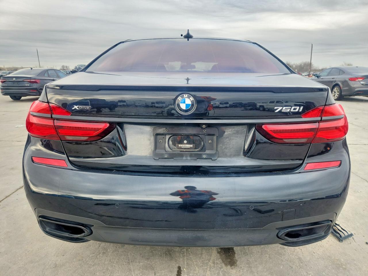 BMW 7 Series Xi